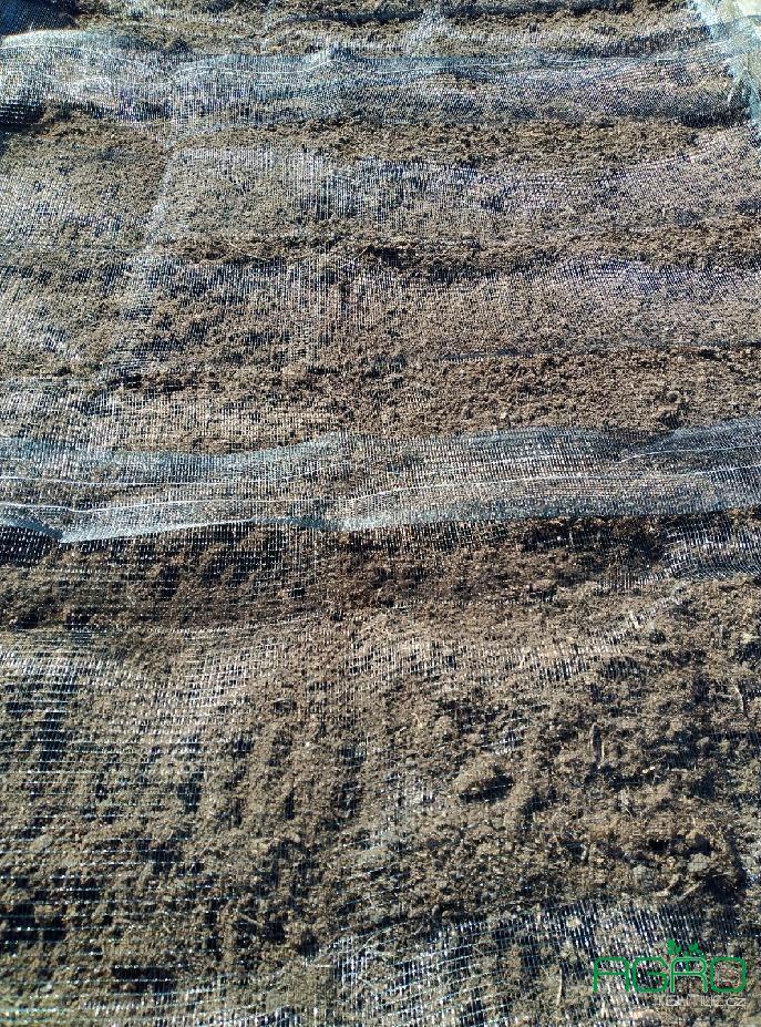 Síť protí krtkům a jiné ochraně 47g/3,80m x 25m váha role 4,50kg