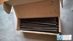 Hřeb ocelový k obrubníku 42ks váha balení 5kg